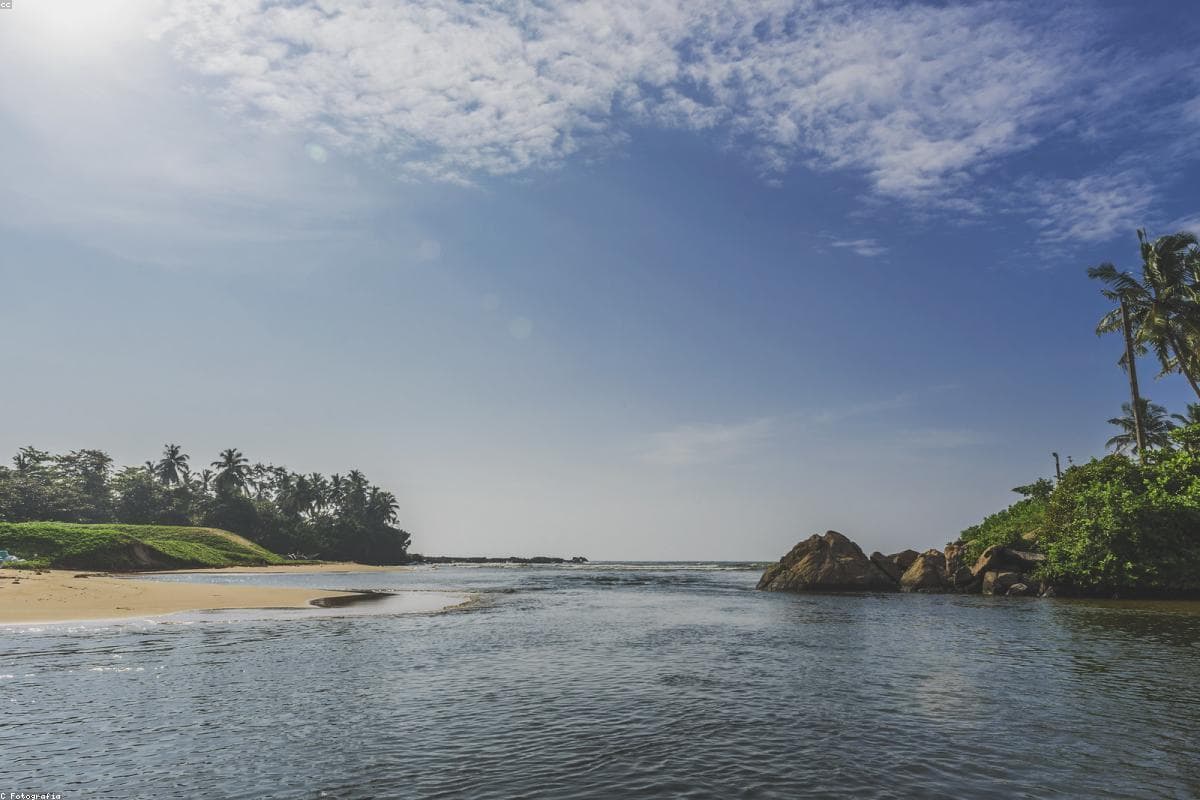 A photographer's perspective: Capturing the beauty of Keerimalai Hot Springs